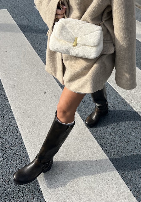 Vegan 1460 felix hot sale rub off dr martens